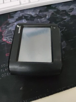 TomTom One 1st Edition 4N00.001 GPS Sat Nav Navigation with UK Map spares or re - Bild 1 von 4