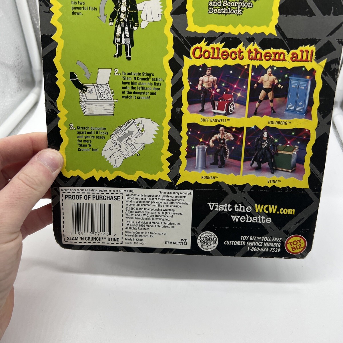 Slam N Crunch Wrestlers STING Wrestling Figure with Dumpster Toy