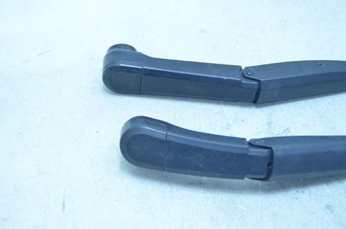 06-11 HONDA CIVIC HYBRID 1.3L FRONT LEFT / RIGHT WINDSHIELD WIPER ARM SET OEM - Picture 9 of 11