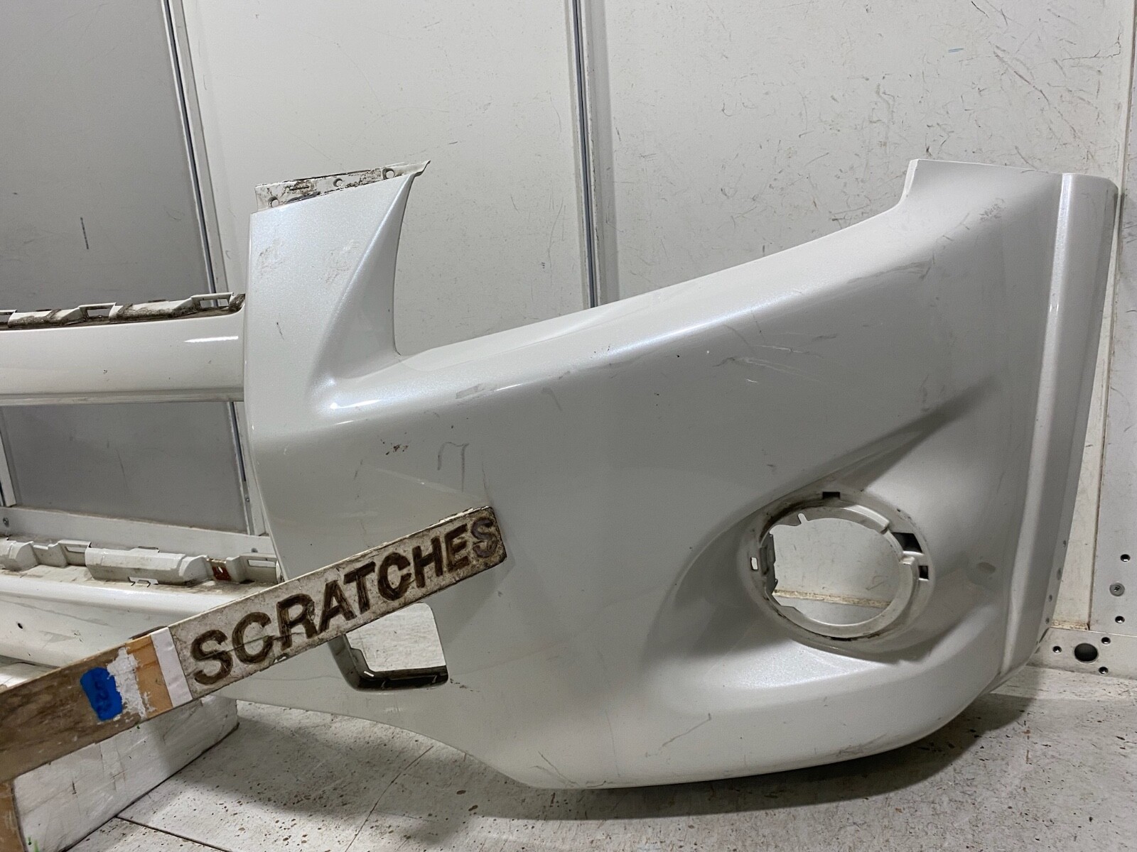 20092012 TOYOTA RAV4 FRONT BUMPER COVER OEM 521190R050 eBay