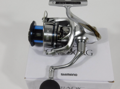 Shimano 19 STRADIC C5000XG 6.2 Spinning Reel in the Box