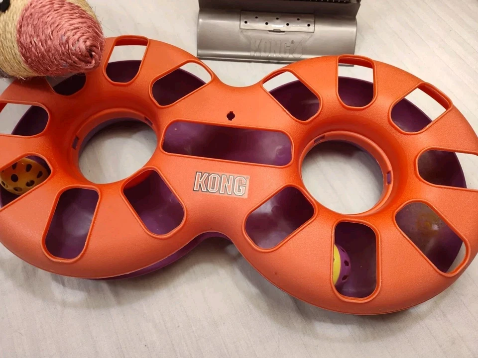  Juego y rascador Kong Cat  Foto 2 de 4