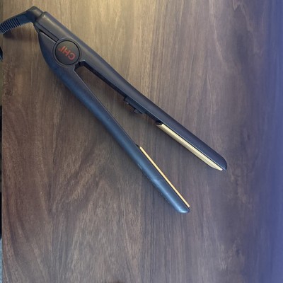 CHI Global Beauty Network GF1001 Ceramic Flat Iron Hair Straightener 1 inch