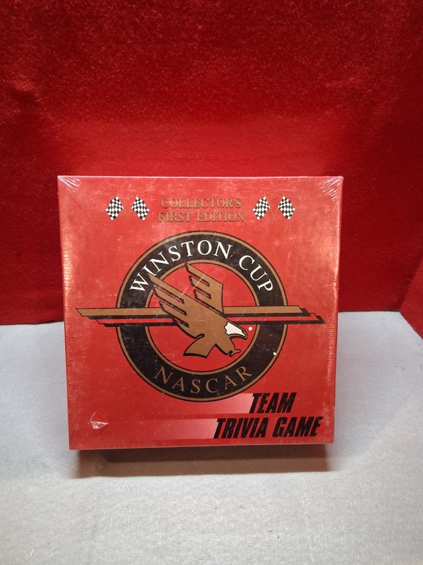 VINTAGE COLLECTOR'S 1ST EDITION WINSTON CUP NASCAR TEAM TRIVIA 1994 GAME  SEALED