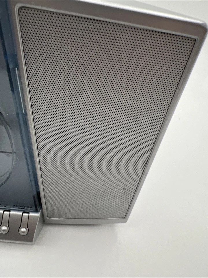 RCA Stereo CD Player w/ Digital AM/FM Tuning Clock Radio RP3755 CD Issue Parts - Image 4 of 4