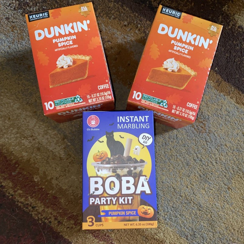 Lot Of 2 Dunkin' Pumpkin Spice Coffee K-Cups 20 Total AND 3 Cups Boba Party Kit!