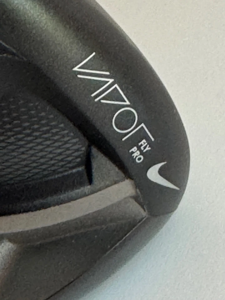 Nike Vapor Fly PRO BLACK  Driver  8.5-12.5 Degree LTD Edition Rare Oven Tour Dot - Image 3 of 4