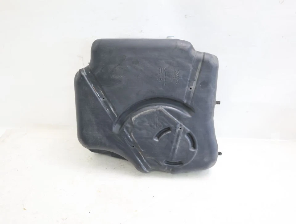 Tanica di benzina Volvo V40 CROSS COUNTRY 526 2.0 110 kW 150 HP diesel 89471 Foto 4 de 4