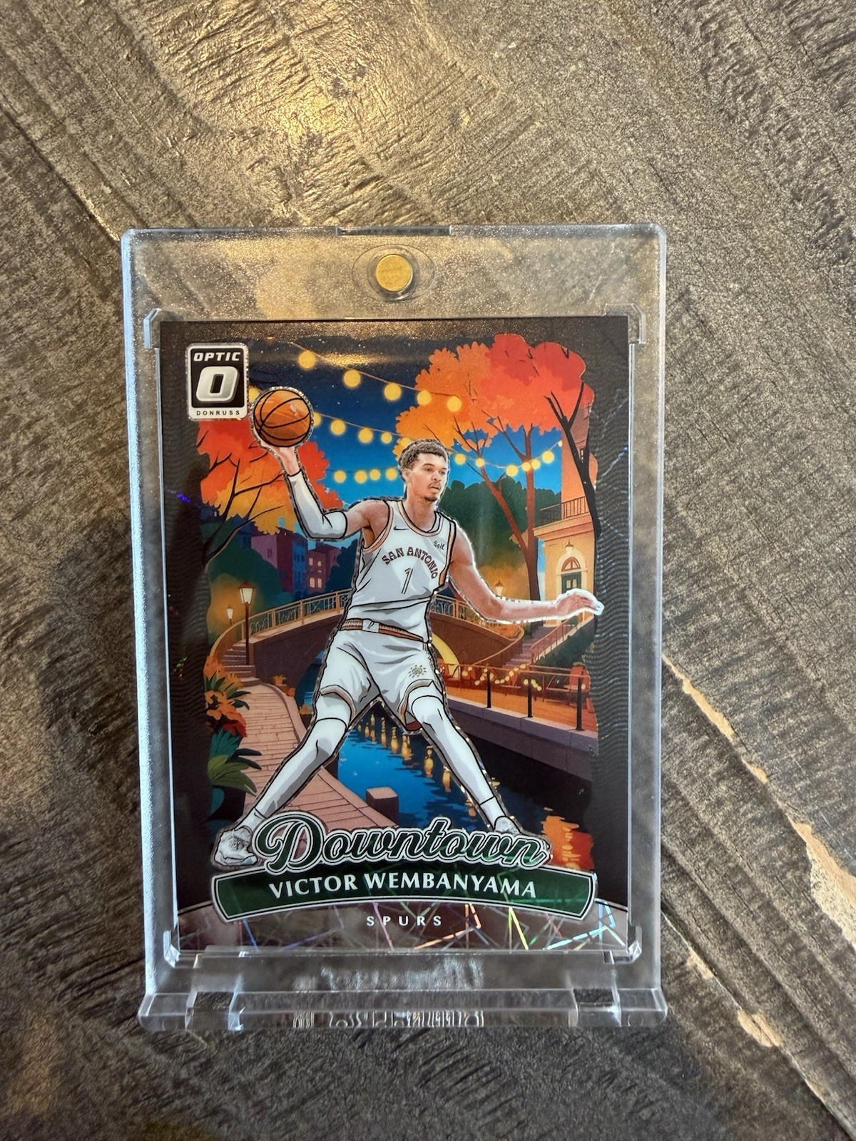 2024-25 Panini Donruss Optic - Downtown Victor Wembanyama #16