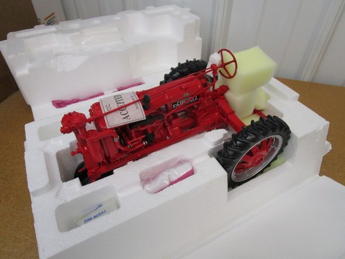 Farmall F20 tractor McCormick-Deering FRANKLIN MINT 1/12 box diecast Z COA - Picture 5 of 14