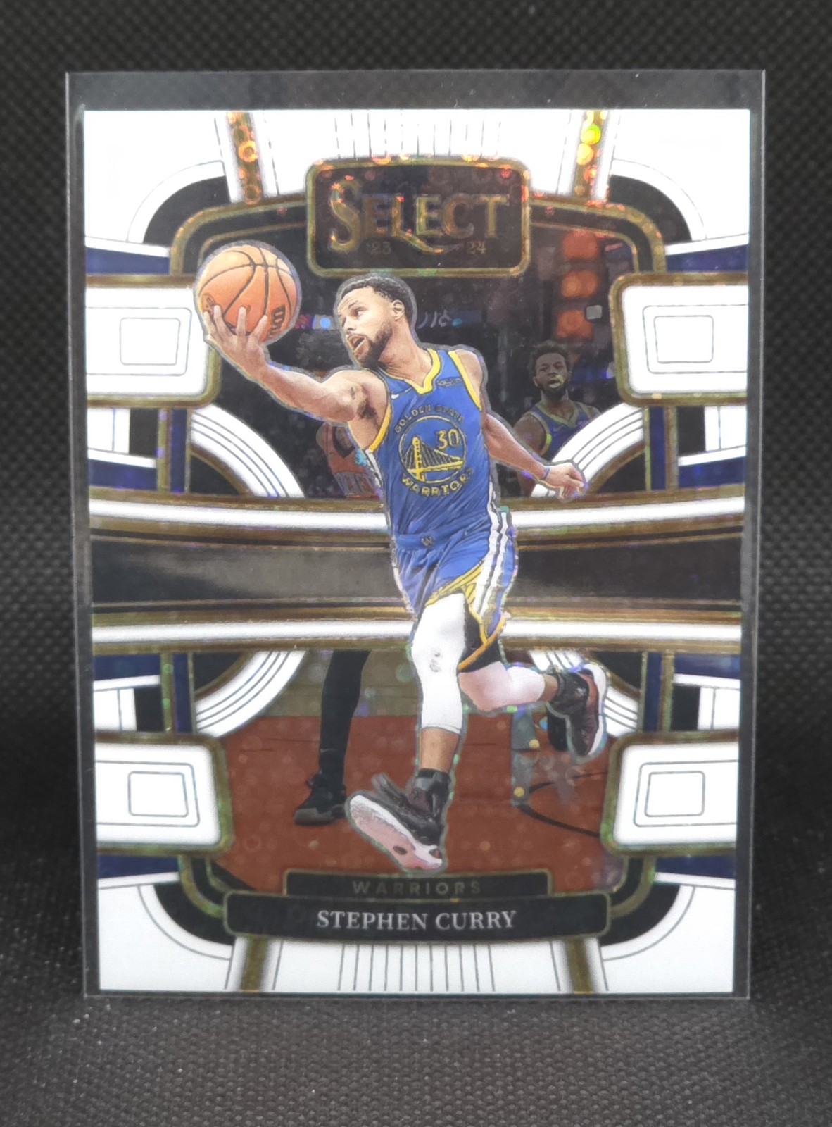 2023-24 Panini Select #56 Stephen Curry White Disco Prizms #/75