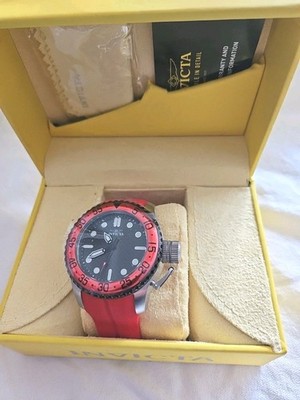 Invicta 34423 Men s 50mm Pro Diver Medusa Quartz Carbon Fiber Dial Strap Watch