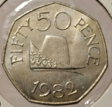 1982 Guernsey 50 Pence Coin KM#34 Britain Ducal Cap Uncirculated - FREE SHIPPING