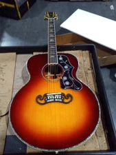 J-200 Acoustic guitar  Abalone Flower Inlay in good condition