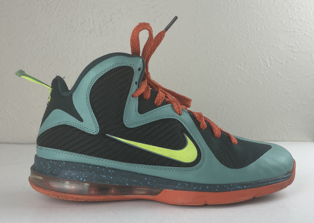 Nike LeBron Cannon Basketball 2011 Shoe Size 11 469764-004