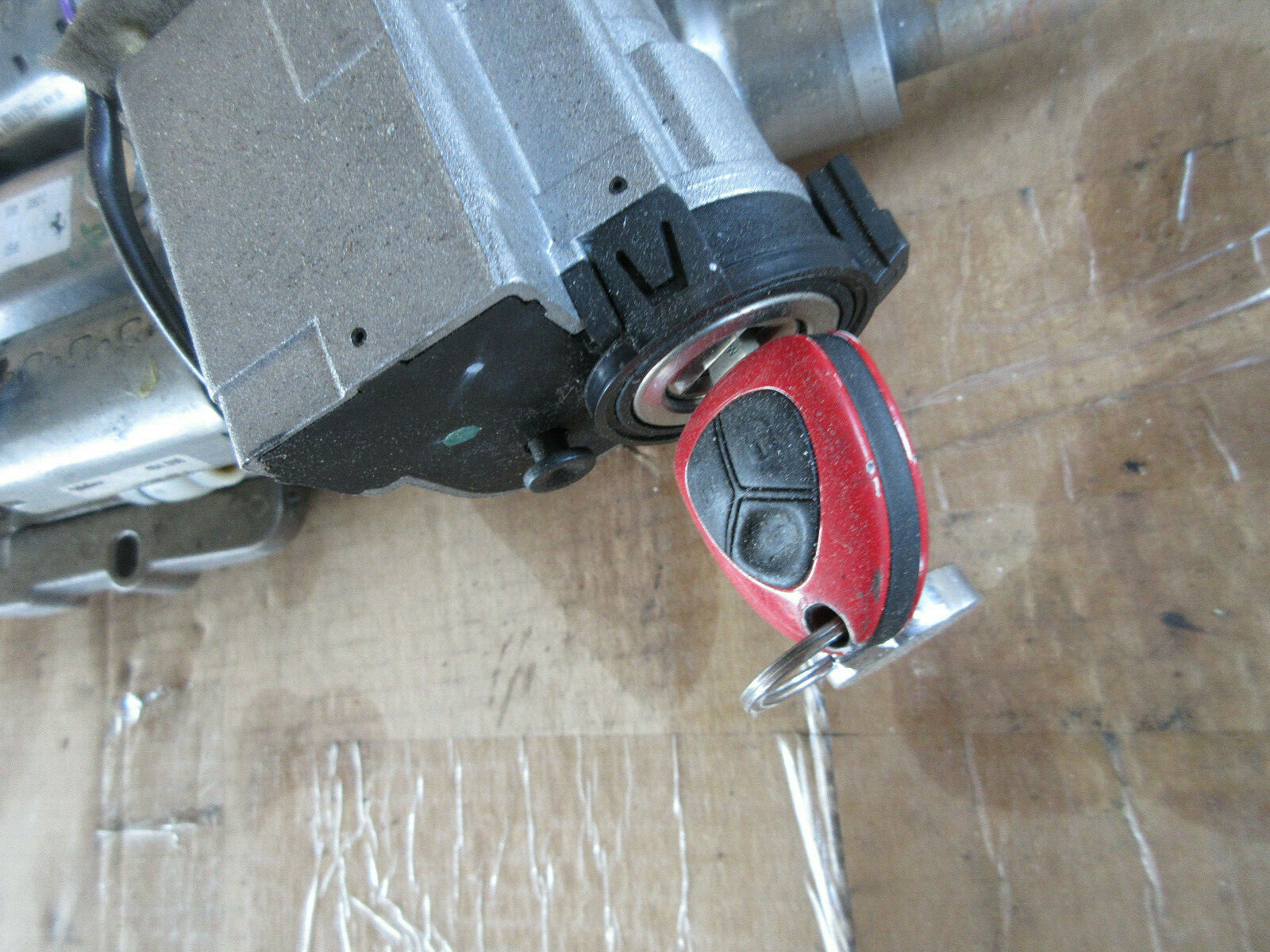 Ferrari California - Steering Column Assembly With Key - P/N 236210