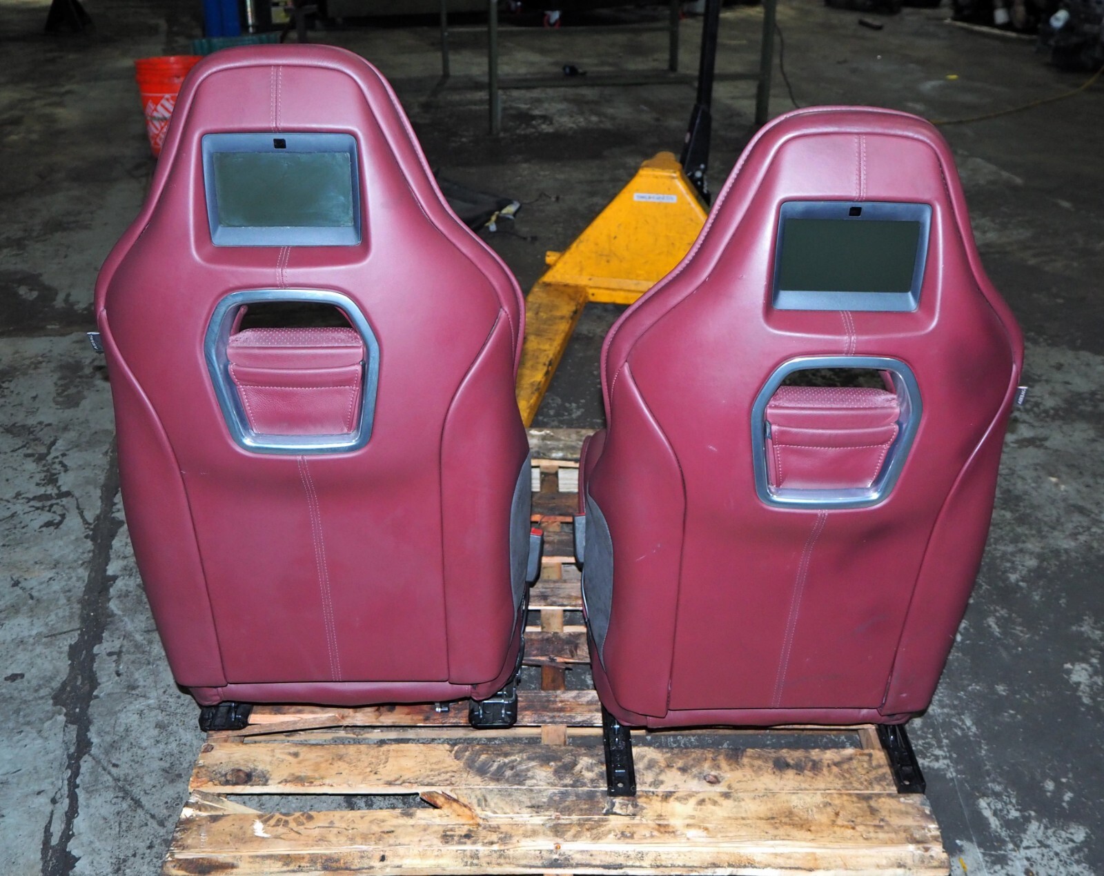 * 2010-2013 Aston Martin Rapide Iron Ore Red Leather Front Seat Set OEM Complete