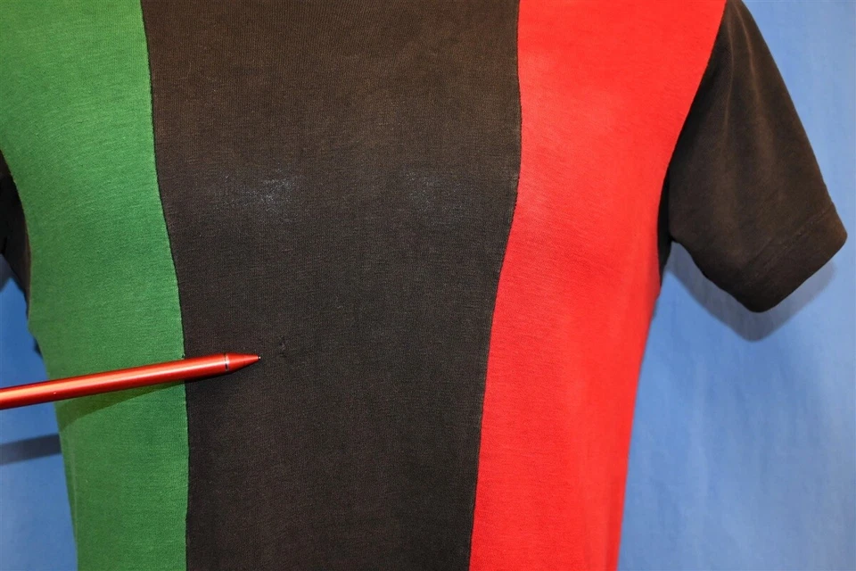 Camiseta De Colección Años 70 BANDERA NACIONALISTA NEGRA BARRA AZUL CAMPEÓN VERDE NEGRO ROJO PEQUEÑA S Foto 3 de 4