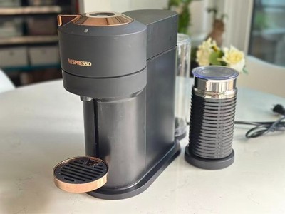 Nespresso Vertuo Next Deluxe Coffee Espresso w Aeroccino Milk Frother Exc