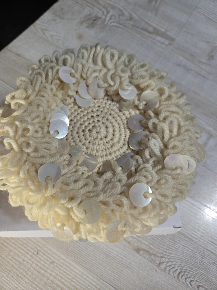 De colección 1960 Crochet Lentejuelas Sombrero Marfil Lazo Hilo Gorro Retro Cóctel Fiesta Foto 2 de 4