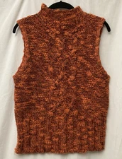 Finity Studios Women's Orange Multicolor Sleeveless Knit Sweater - SZ L