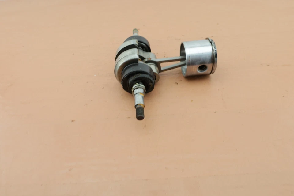 Poulan Wild Thing 2375 Chainsaw OEM Crankshaft - Image 4 of 4