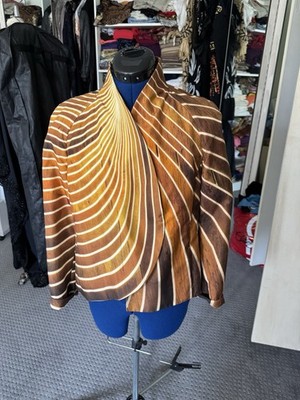 Ladies Akris Multicolor Geometric Radial Monarch Cotton Jacket (8)  Lovely