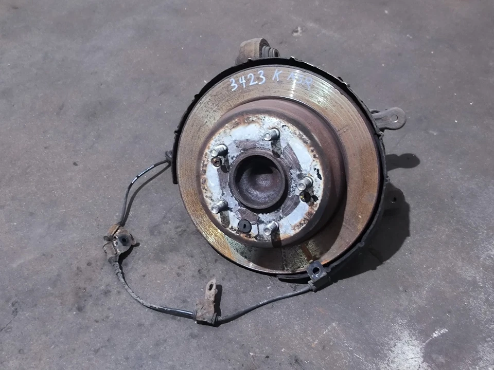 KIA Sportage 2 LSG MK3 2015 RHD buje de rueda trasero izquierdo del lado del pasajero + disco de freno Foto 2 de 4