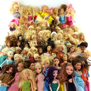 generic barbie dolls