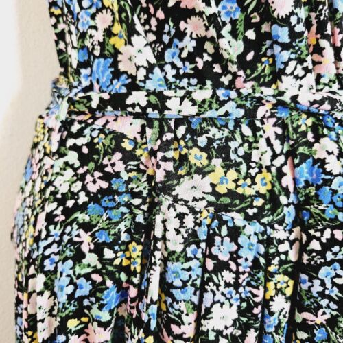 NEU Ex Dorothy Perkins 10-18 Jumpsuit vorne Wickeloptik Blumendruck Gürtel schwarz - Bild 4 von 7