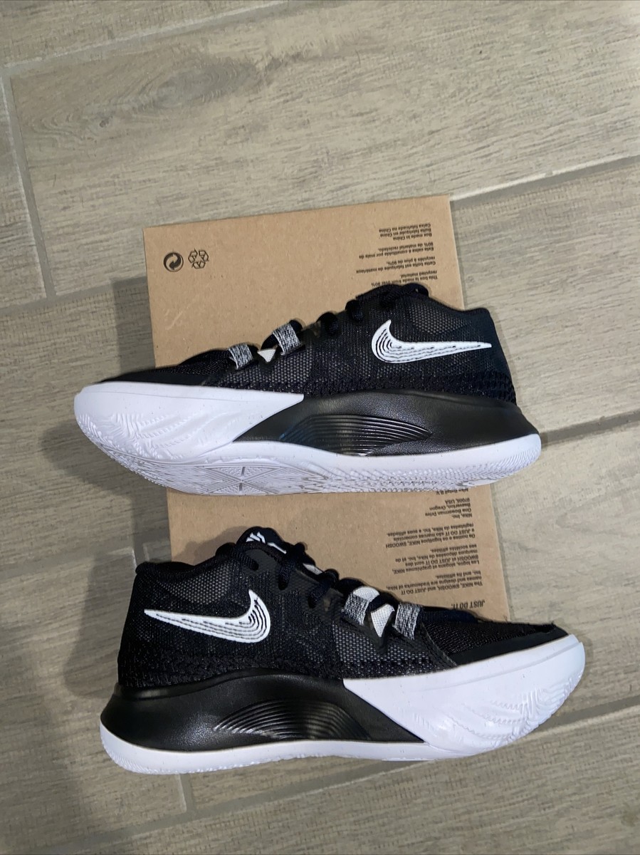 Nike Kyrie Flytrap 6 Black/White Oreo DM1125-001 Men's Size