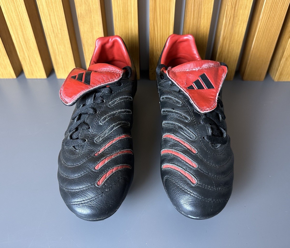 Vintage 2005 Adidas Predator Pulse Football Soccer Boots