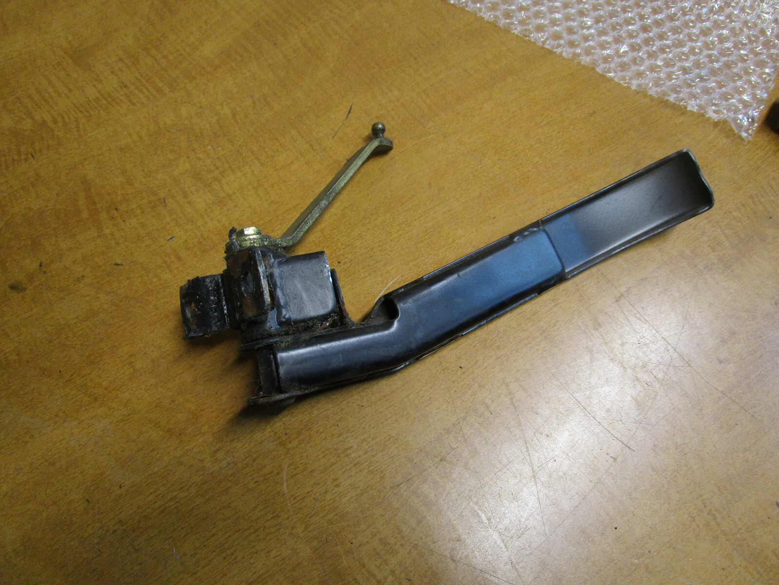 Ferrari 348 Accelerator Pedal LHD P/N 137569