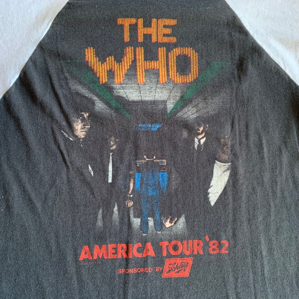 1982 VINTAGE 80s THE WHO (ROCK BAND) AMERICAN TOUR RAGLAN T 1982 VINTAGE 80s THE WHO (ROCK BAND) AMERICAN TOUR RAGLAN T