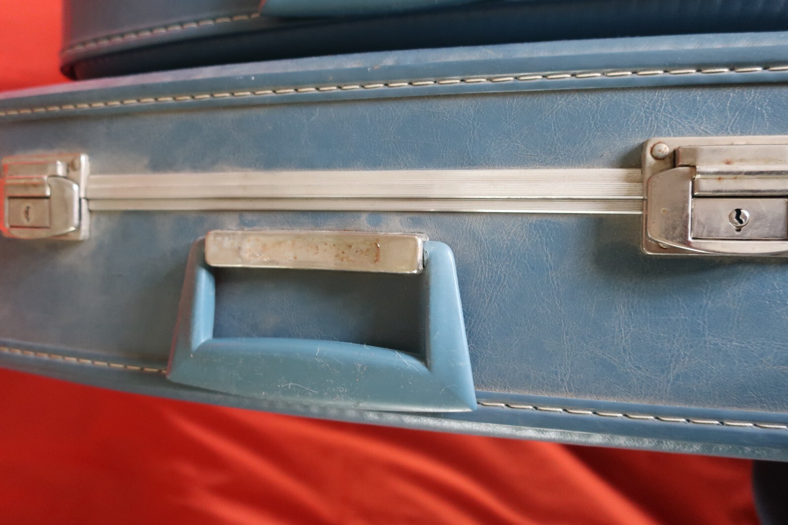 3 Vintage Nesting Suitcases Blue Hard Shell 1970s Retro Luggage Key Mid-Century