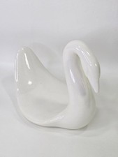 Vintage Nova Swan Ceramic Cloth Towel Soap Holder White Washcloth 9"