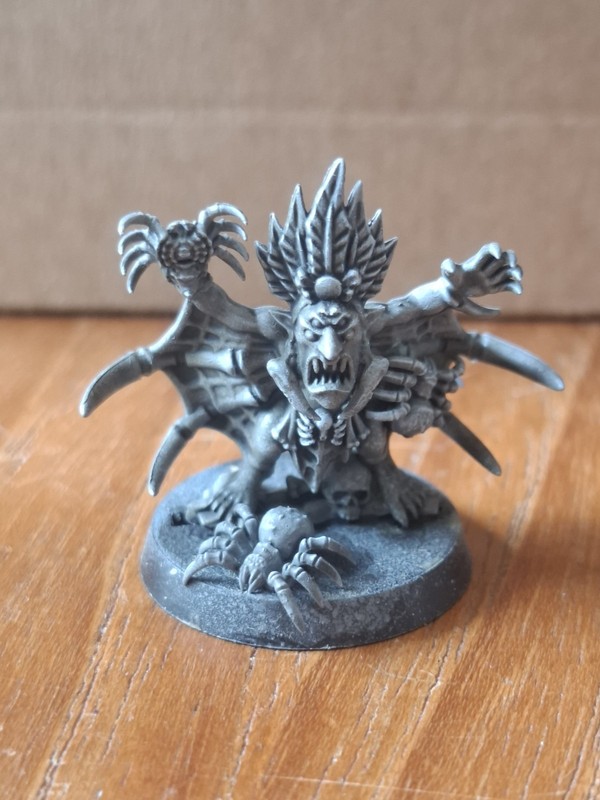 Warhammer Gloomspite Gitz Webspinner Shaman