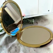NEW TOM FORD COMPACT MIRROR W/PROTECTIVE COVE...
