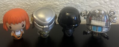 Funko Pint Size Heroes Sci Fi Xenomorph, Predator, Leeloo ,And Robby The Robot