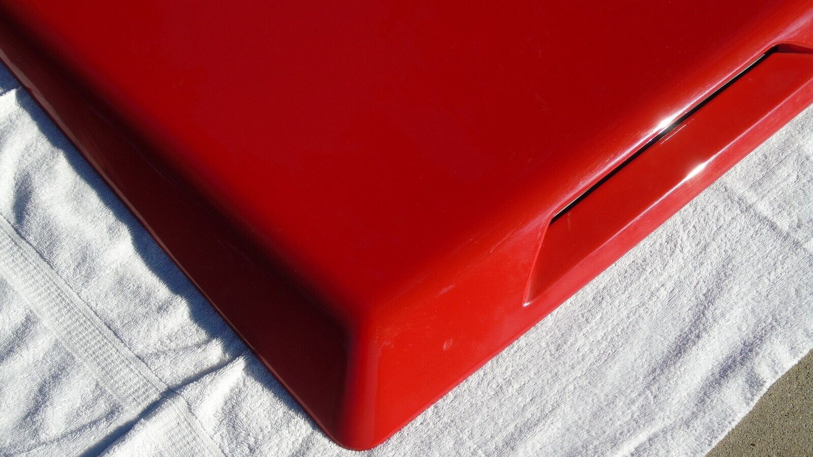 Ferrari Testarossa 1986 Rear Deck Lid Central Panel Hood Trunk Red OEM Taillight