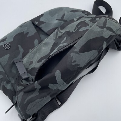 Lululemon All Night Festival Bag *5L Jacquard Camo Obsidian Lululemon All Night Festival Bag *5L Jacquard Camo Obsidian