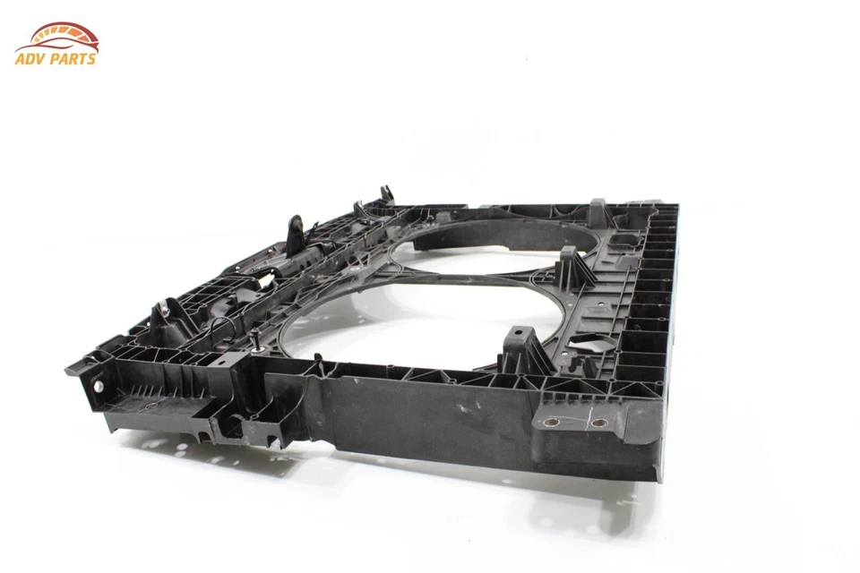 Nissan Pathfinder 2013-2020 3,5 L núcleo radiador soporte marco OEM Foto 3 de 4