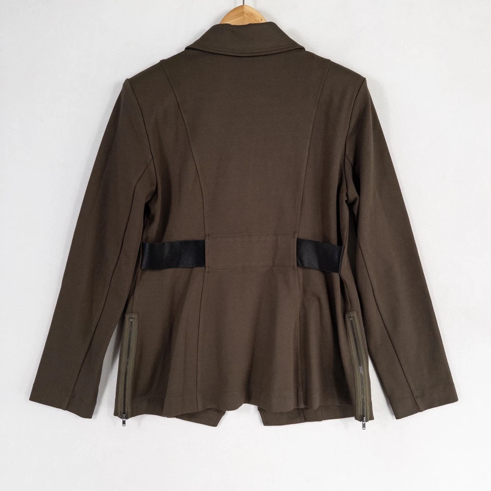 Chaqueta Cabi Mujer Pequeña Verde Oliva Academia Militar Blazer Asimétrico 4120 Foto 3 de 4