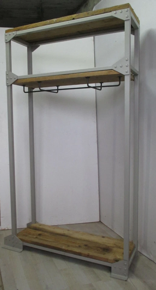 Armadio a giorno/scaffalatura in ferro e legno - stile industriale - industrial - Immagine 3 di 4