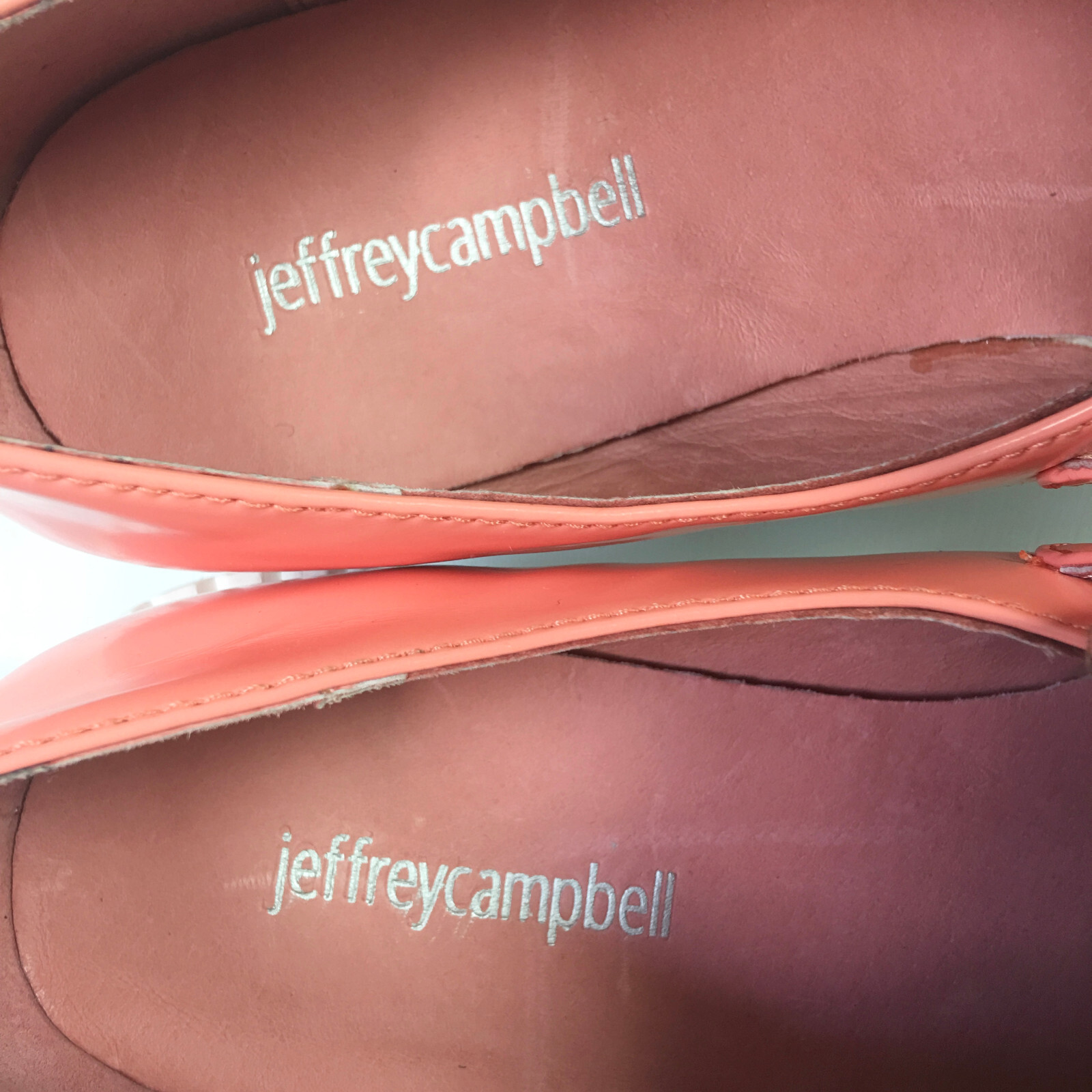 SAOLA Mocassino Jeffrey Campbell donna 8 5 plateau scarpa pelle verniciata pesca suola bianca