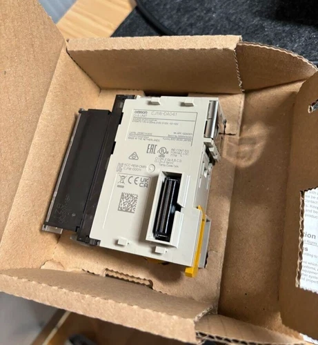 One New Omron CJ1W-DA041 Module CJ1WDA041 Expedited Shipping - Picture 3 of 6