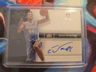 2012-13 Panini Momentum Momentous Rookies Evan Fournier #17 Rookie Auto