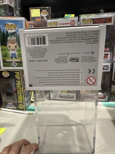 Funko Pop! Disney - Tiki Stitch - Hot Topic (Exclusive) #472 - Picture 6 of 7