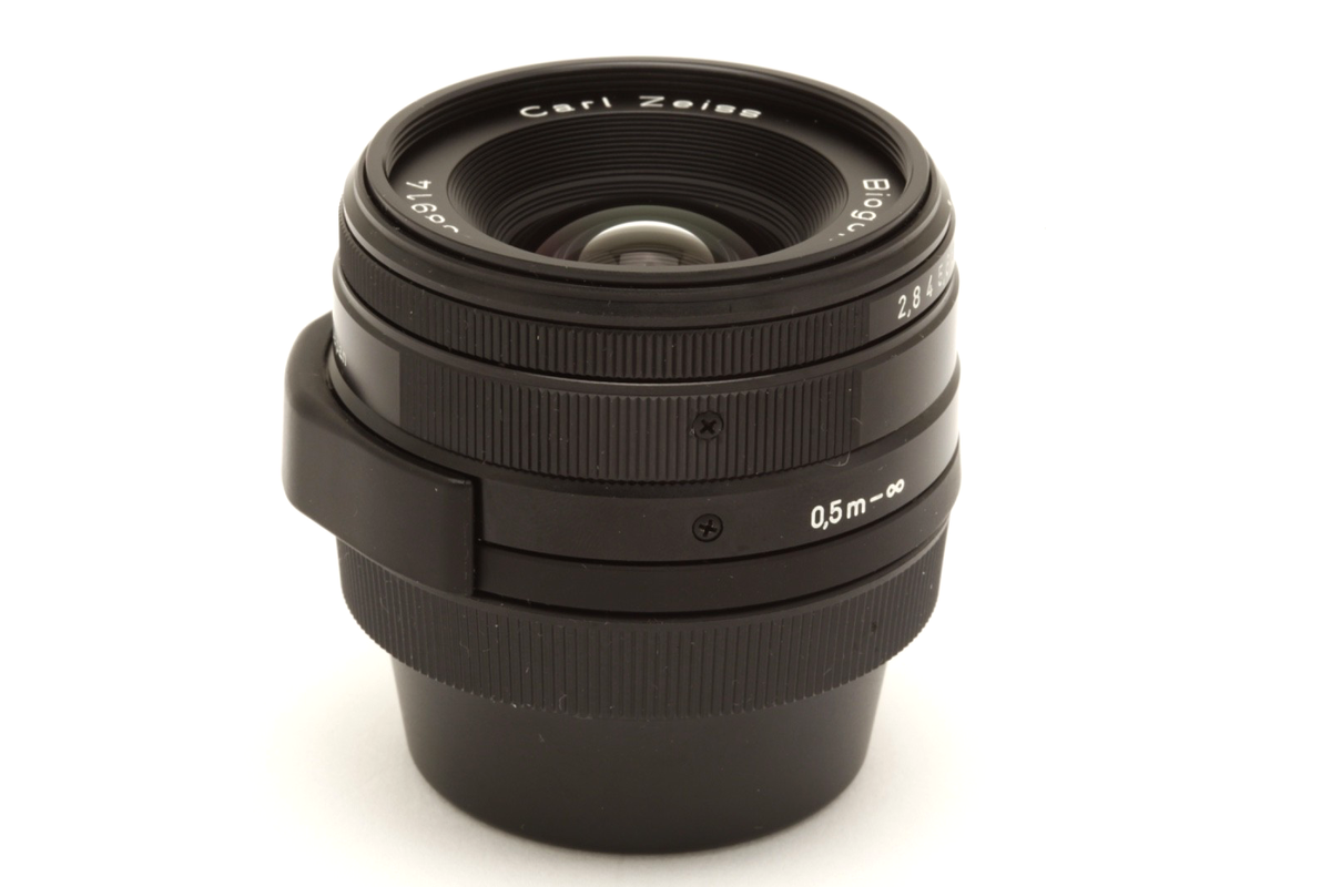 Mint Contax Zeiss Biogon 28mm f2.8 T* Lens (Black) for Contax G
