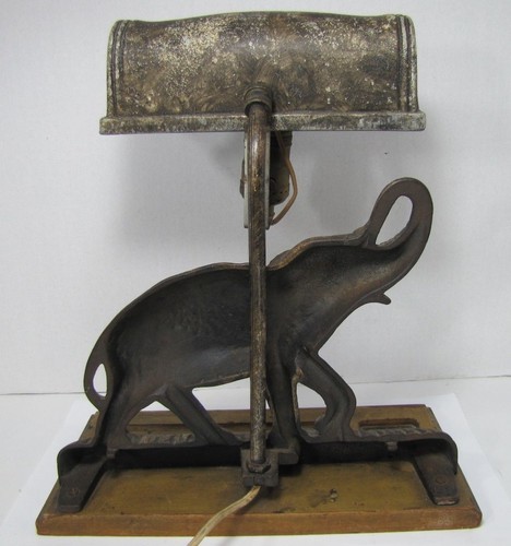 ELEPHANT Antique Cast Iron Lamp Doorstop Figural Decorative Arts Light Wood Base - Picture 7 of 12
